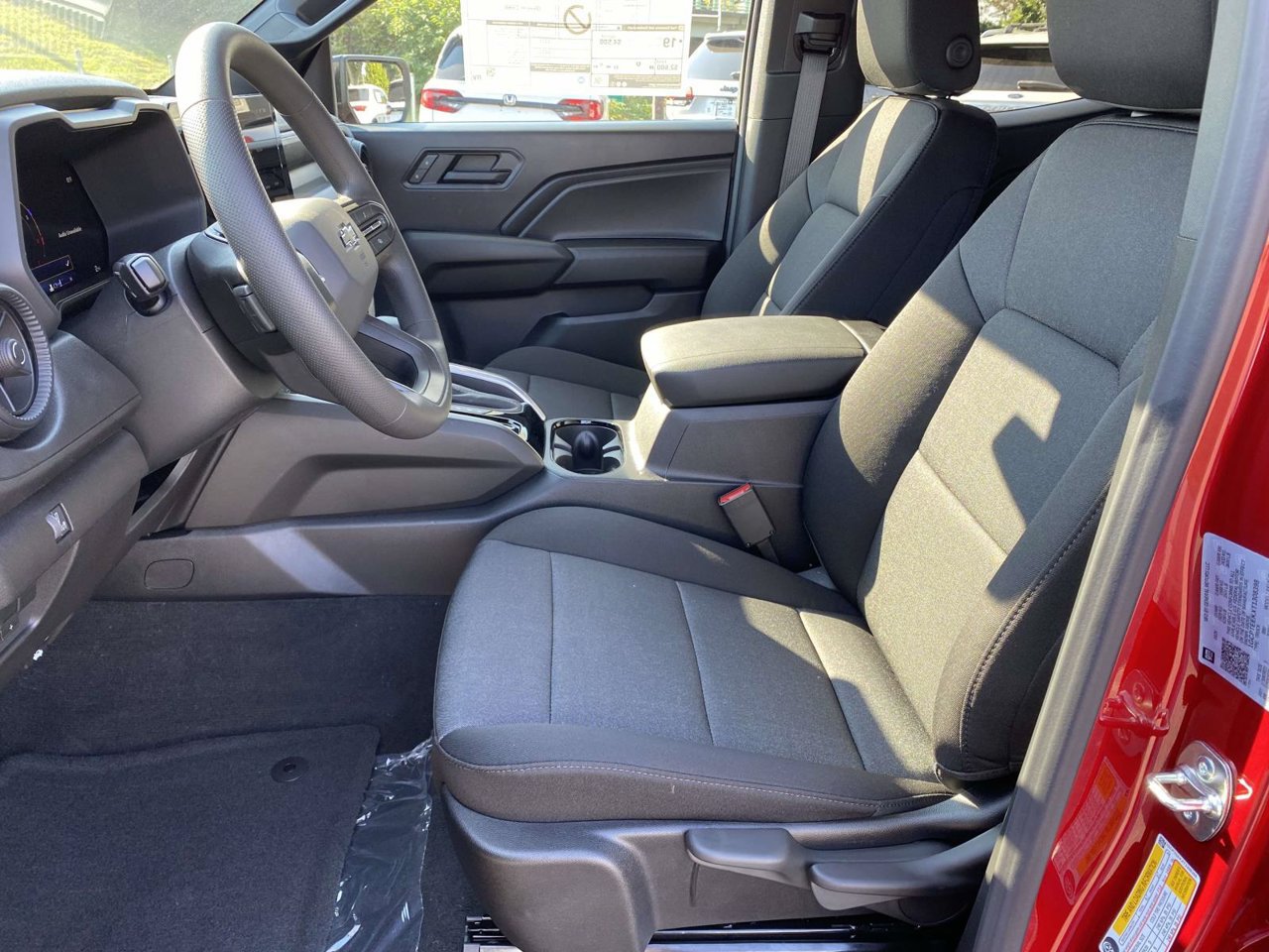 2026 Chevrolet Colorado Trail Boss - Photo 14