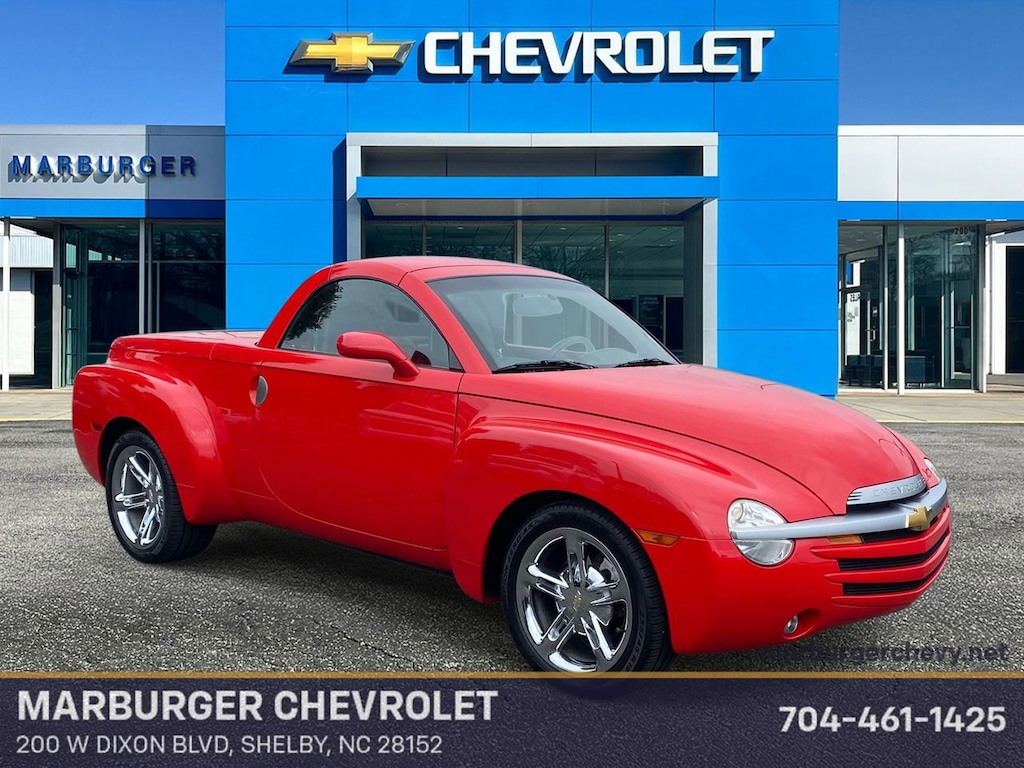 Used 2004 Chevrolet SSR LS Car