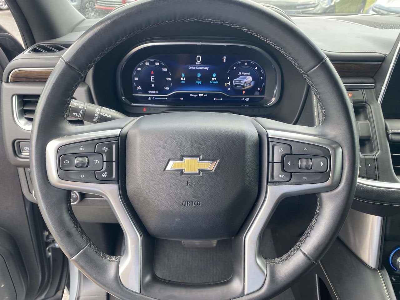 2024 Chevrolet Suburban Premier - Photo 22