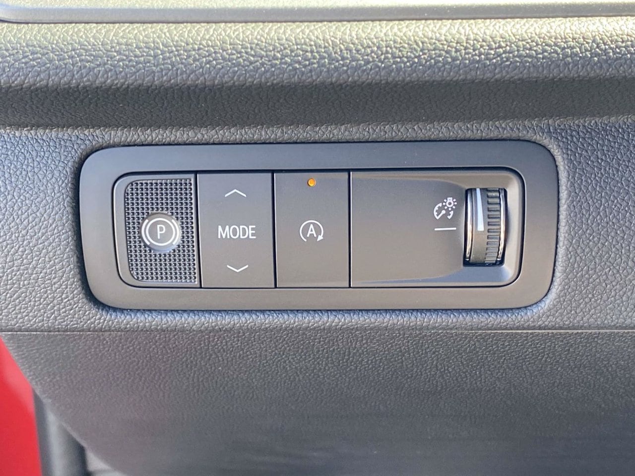 2027 Chevrolet Traverse LT - Photo 18