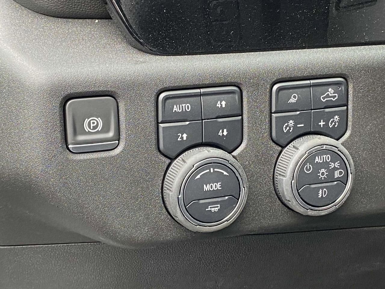 2025 Chevrolet Silverado 1500 RST - Photo 15