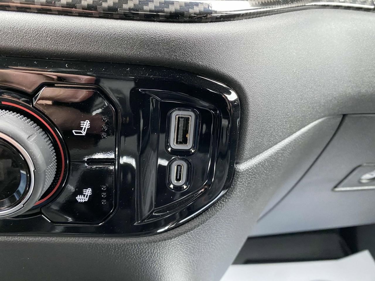 2025 Chevrolet Silverado 1500 RST - Photo 25