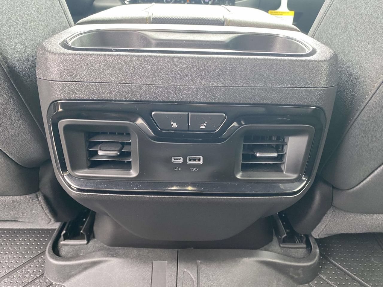 2026 Chevrolet Silverado 1500 ZR2 - Photo 12