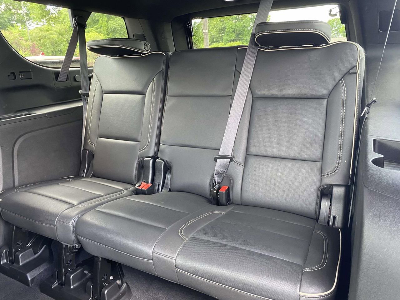 2024 Chevrolet Suburban Premier - Photo 14