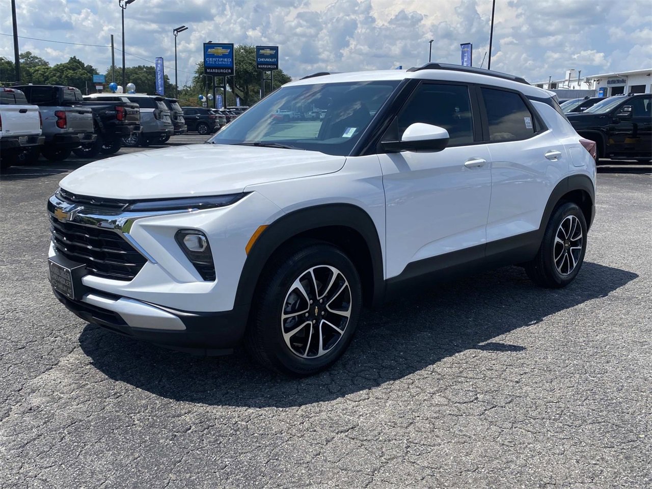 2026 Chevrolet Trailblazer LT photo 3