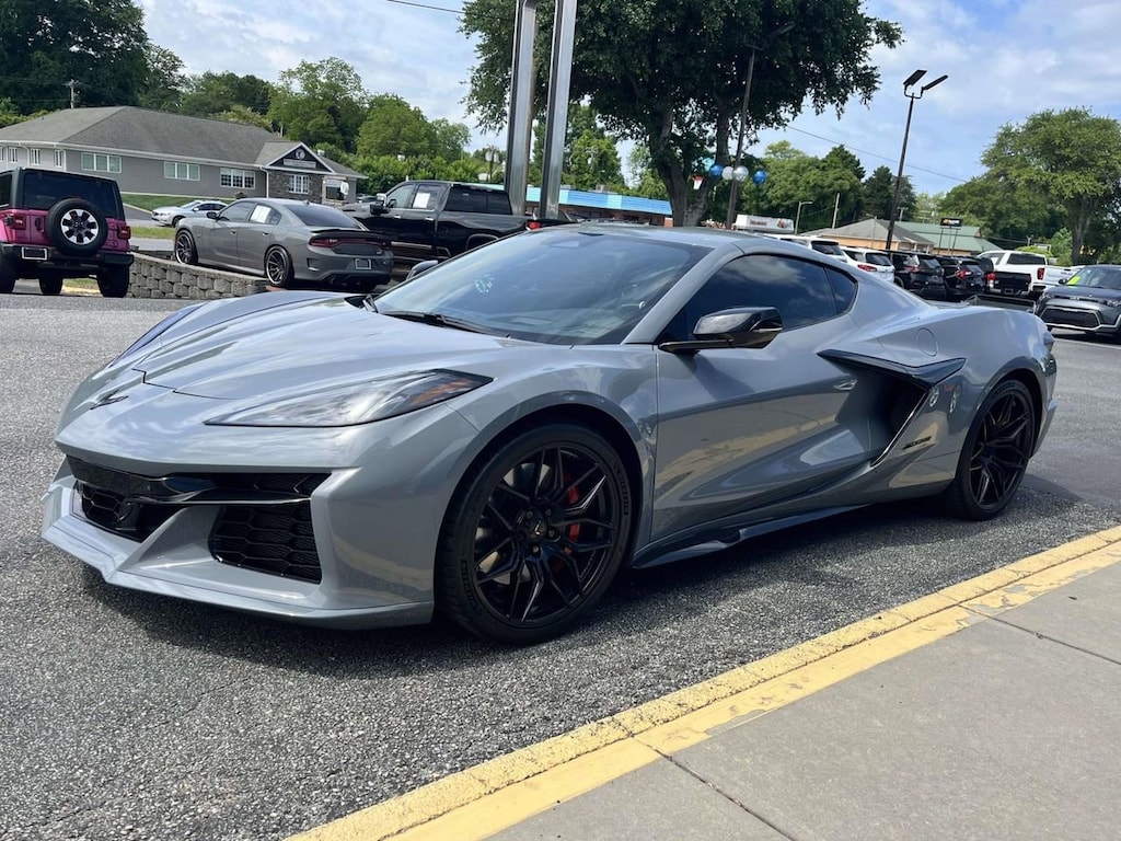 Used 2025 Chevrolet Corvette Z06 3LZ Performance