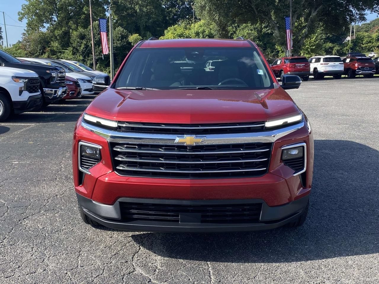 2027 Chevrolet Traverse LT - Photo 2