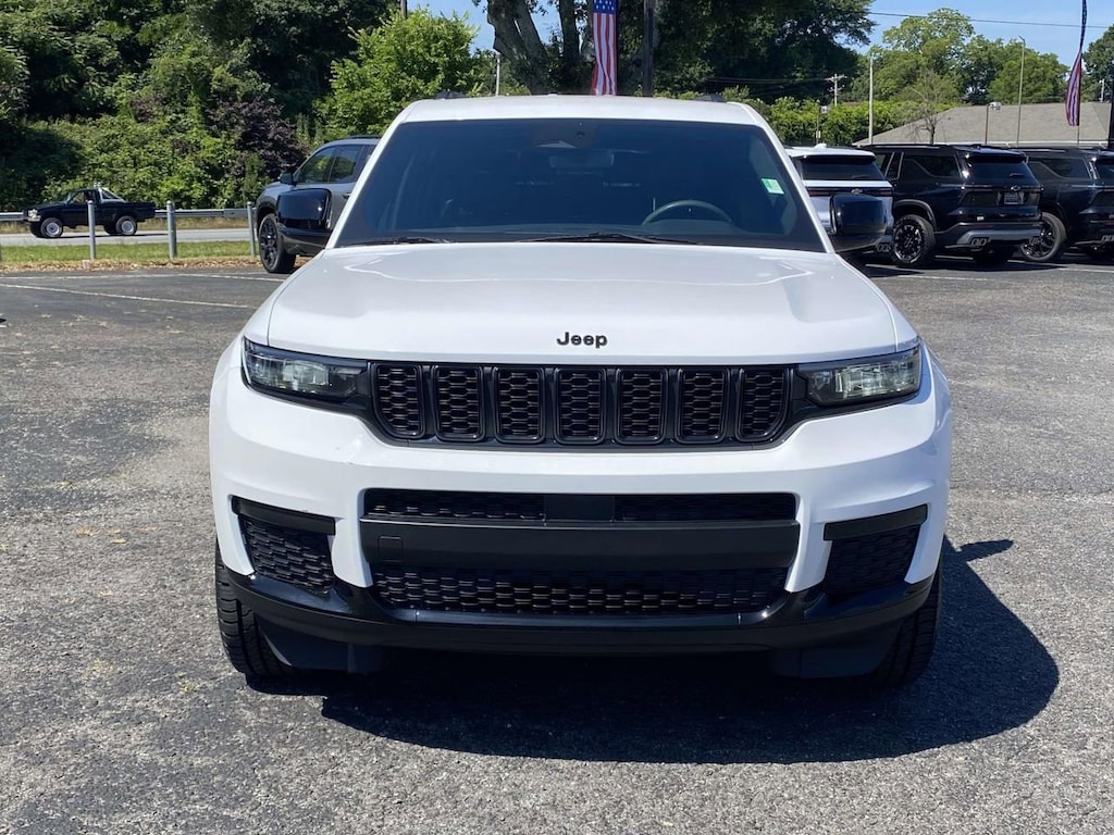 Used 2023 Jeep Grand Cherokee L Altitude