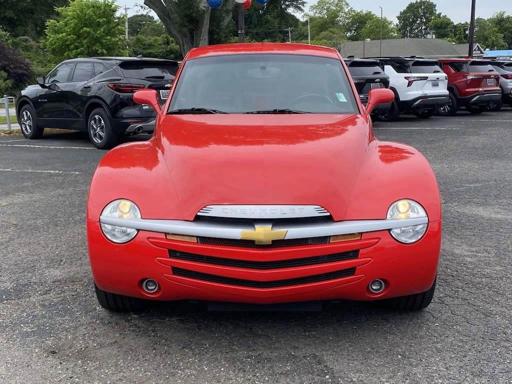Used 2004 Chevrolet SSR LS Car