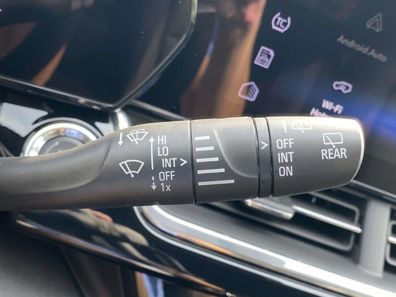 2026 Chevrolet Trax RS - Photo 23