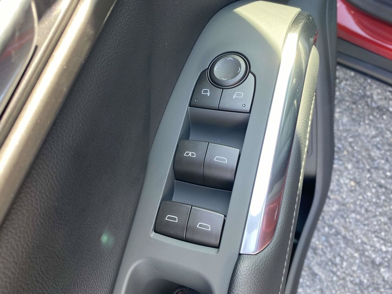 2027 Chevrolet Traverse LT - Photo 17