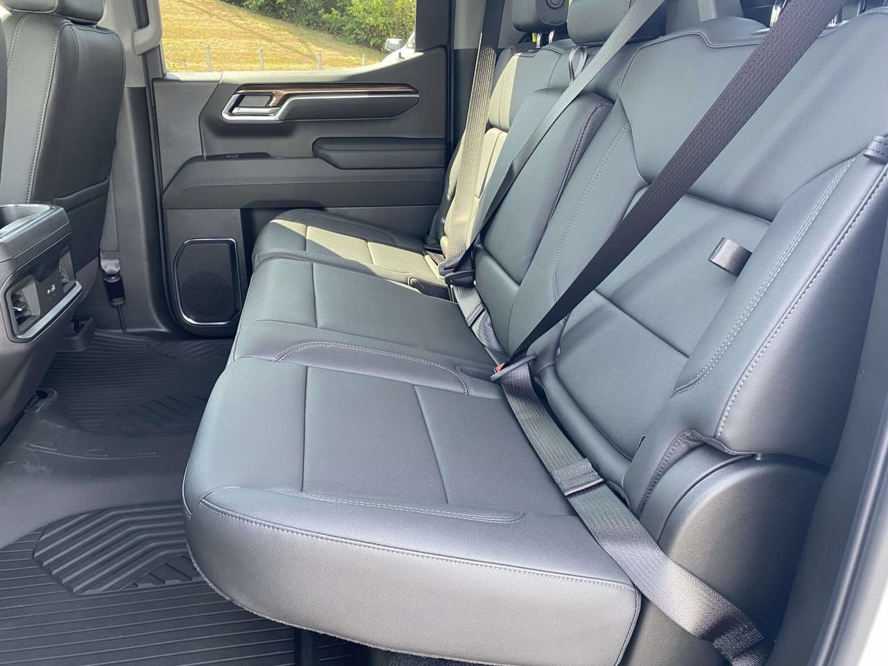 2026 Chevrolet Silverado 1500 LT Trail Boss - Photo 11