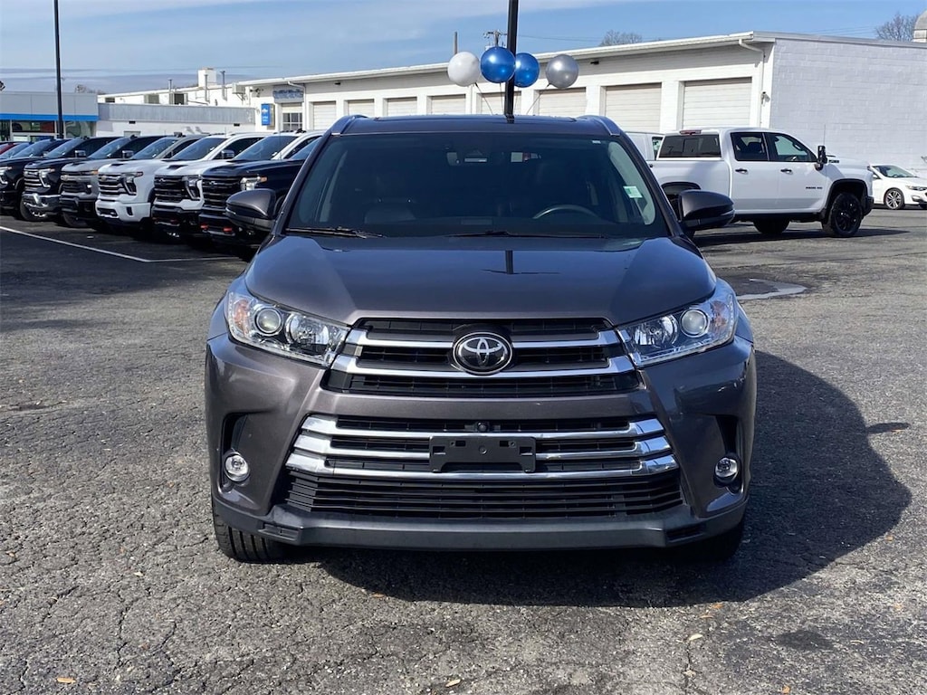 Used 2019 Toyota Highlander Limited