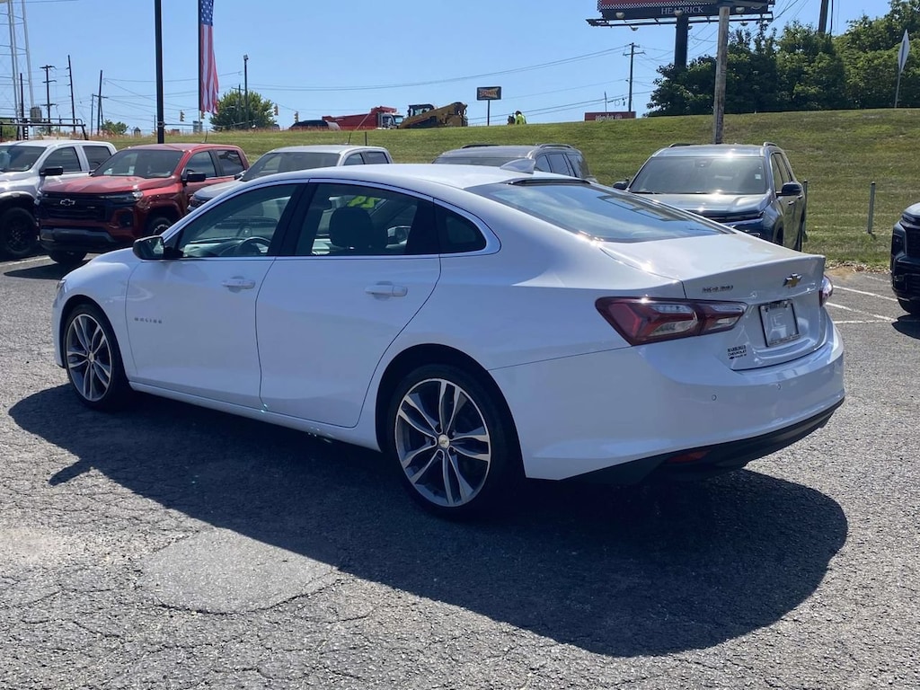 Used 2024 Chevrolet Malibu 2LT Car