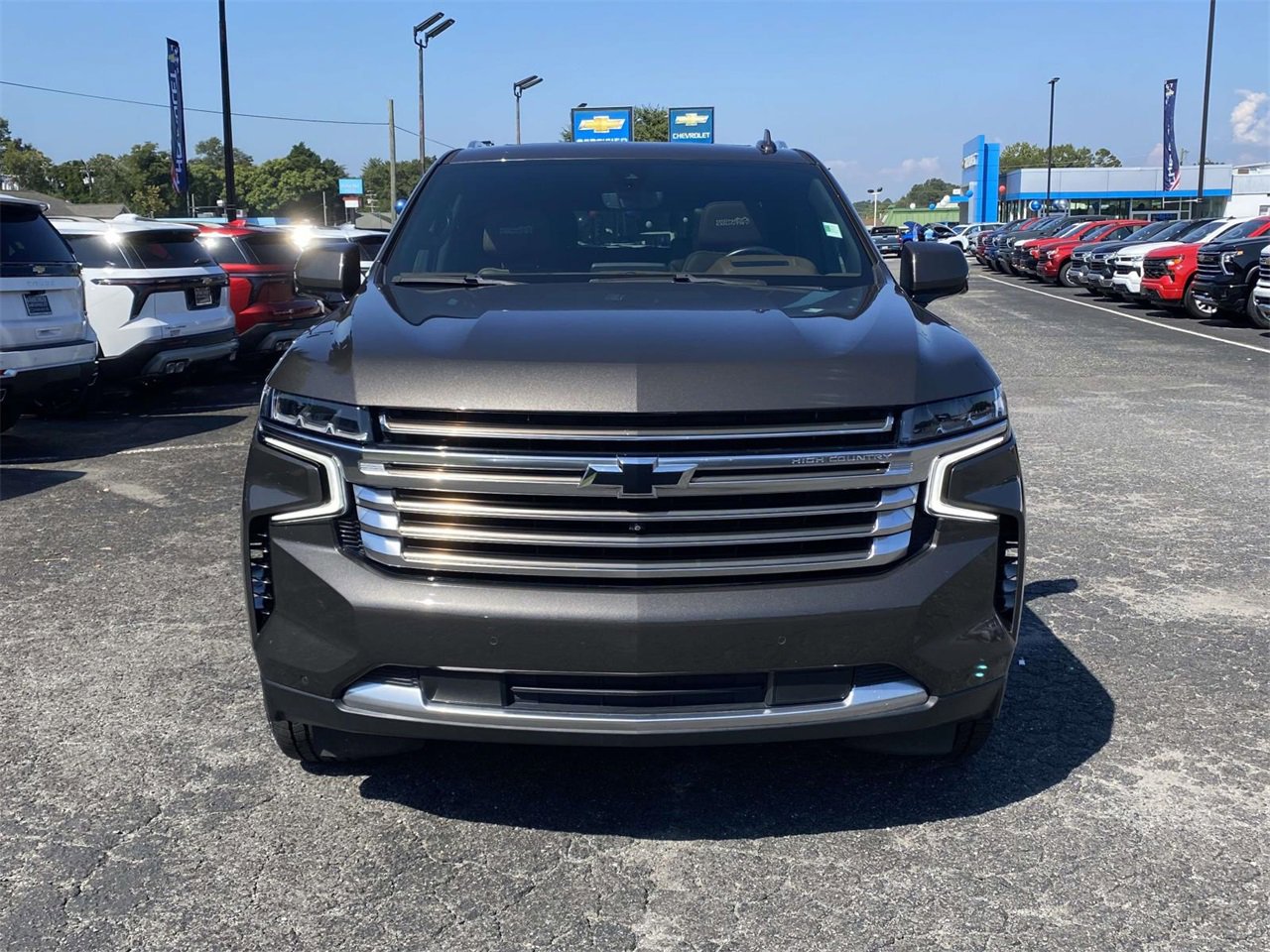 2021 Chevrolet Tahoe High Country photo 2