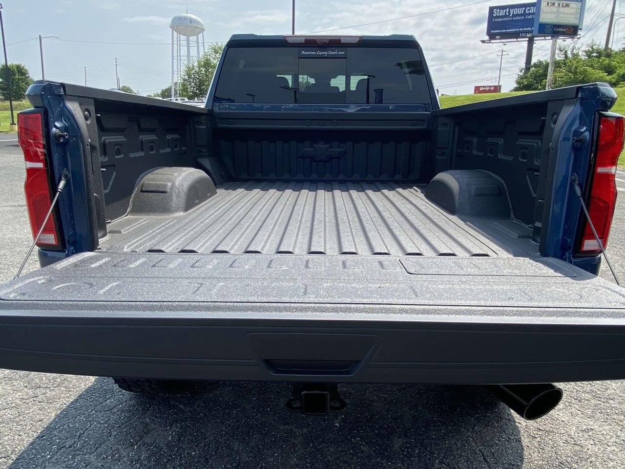 2025 Chevrolet Silverado 2500 HD LTZ - Photo 9