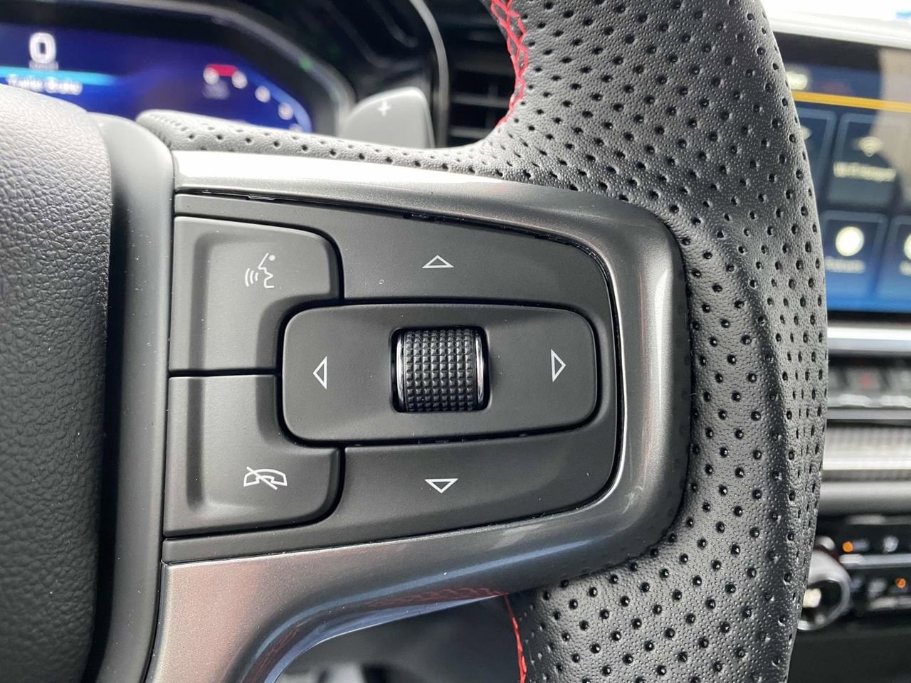 2025 Chevrolet Silverado 1500 RST - Photo 18