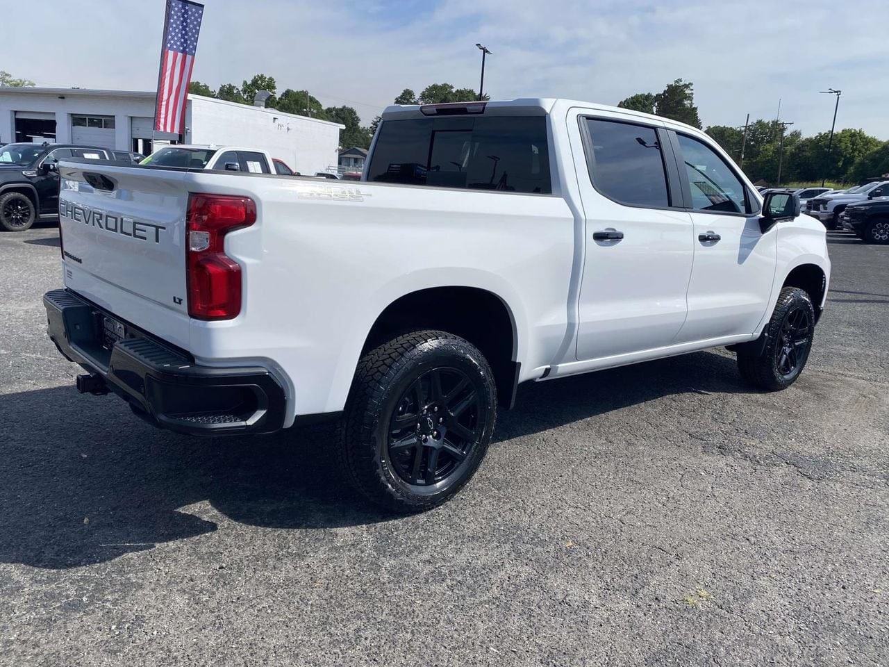 2026 Chevrolet Silverado 1500 LT Trail Boss - Photo 6