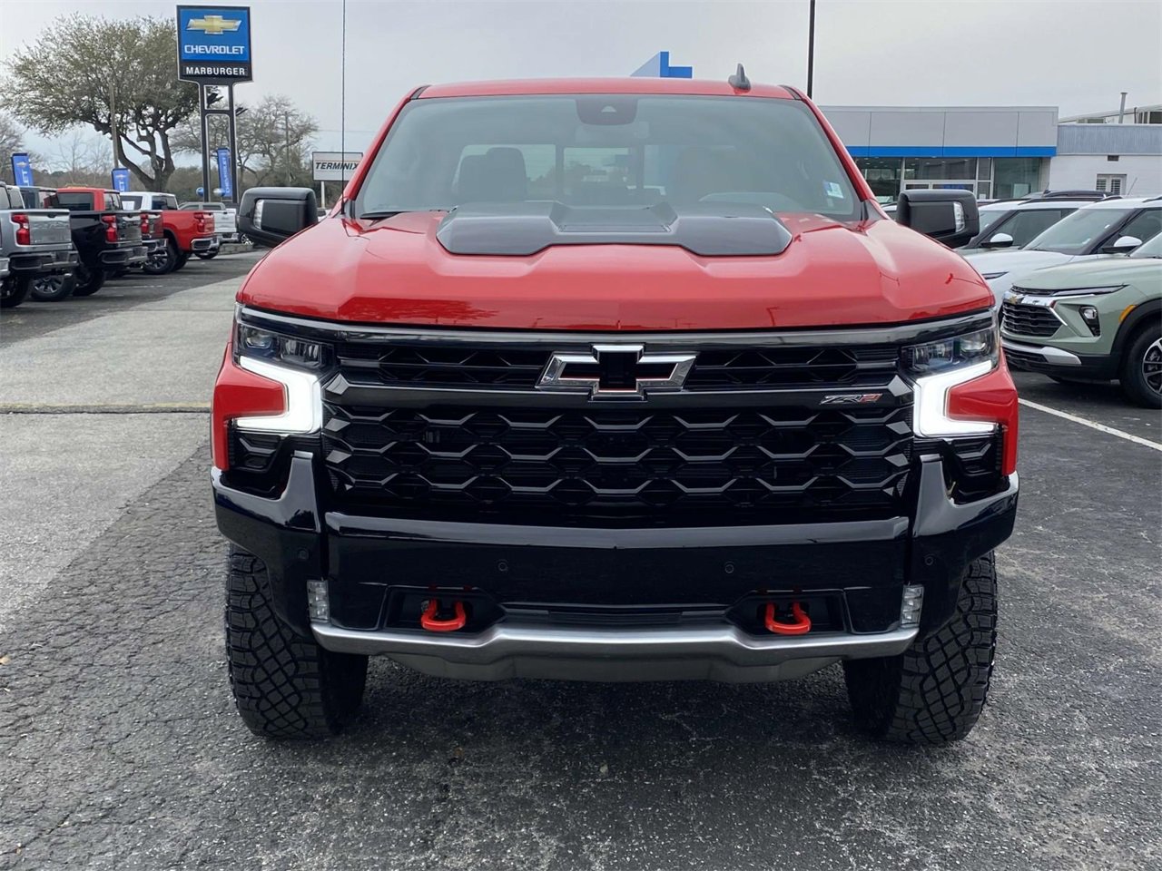 2025 Chevrolet Silverado 1500 ZR2 photo 2