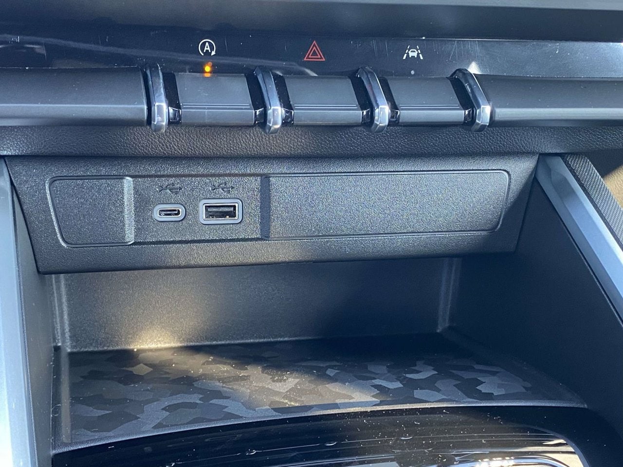 2026 Chevrolet Colorado Trail Boss - Photo 26