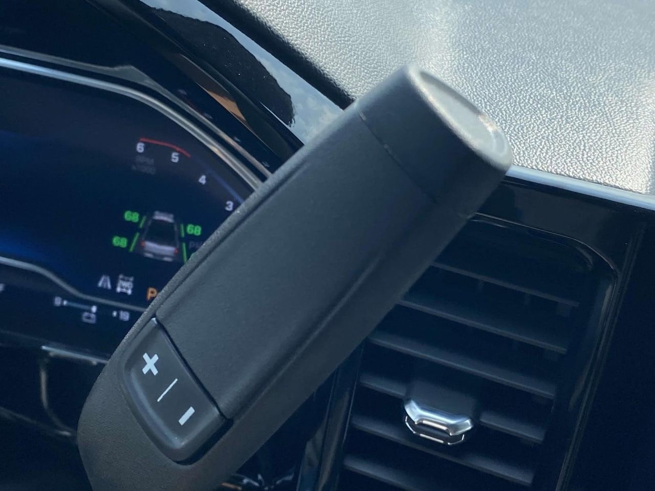 2025 Chevrolet Silverado 2500 HD LTZ - Photo 23