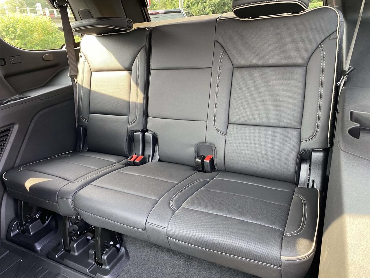 2026 Chevrolet Tahoe Premier - Photo 12