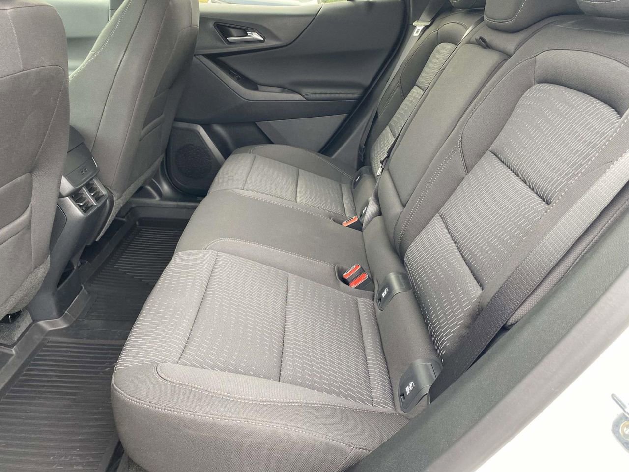 2026 Chevrolet Equinox LT - Photo 10