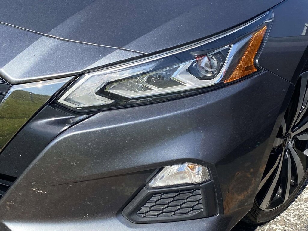 Used 2022 Nissan Altima 2.5 SR