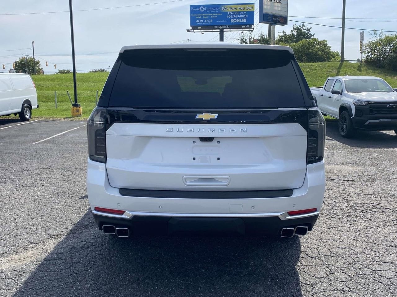 2025 Chevrolet Suburban High Country - Photo 6