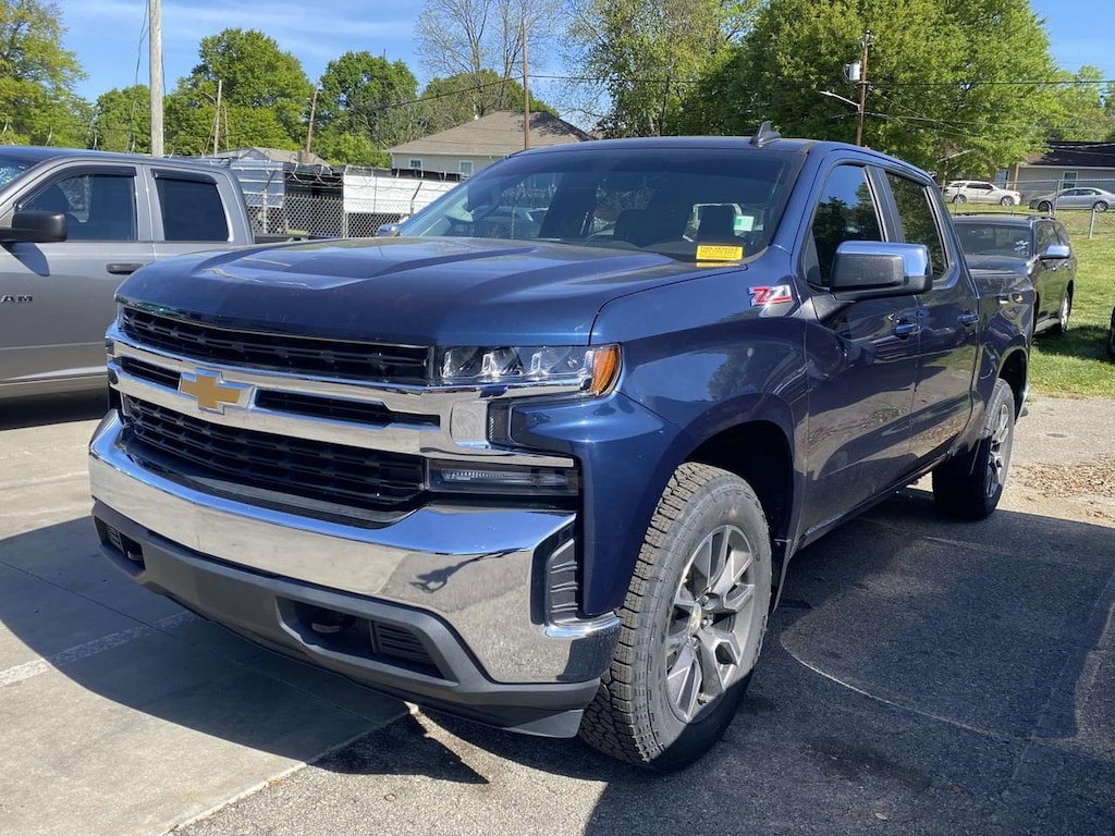 Used 2021 Chevrolet Silverado 1500 LT Truck
