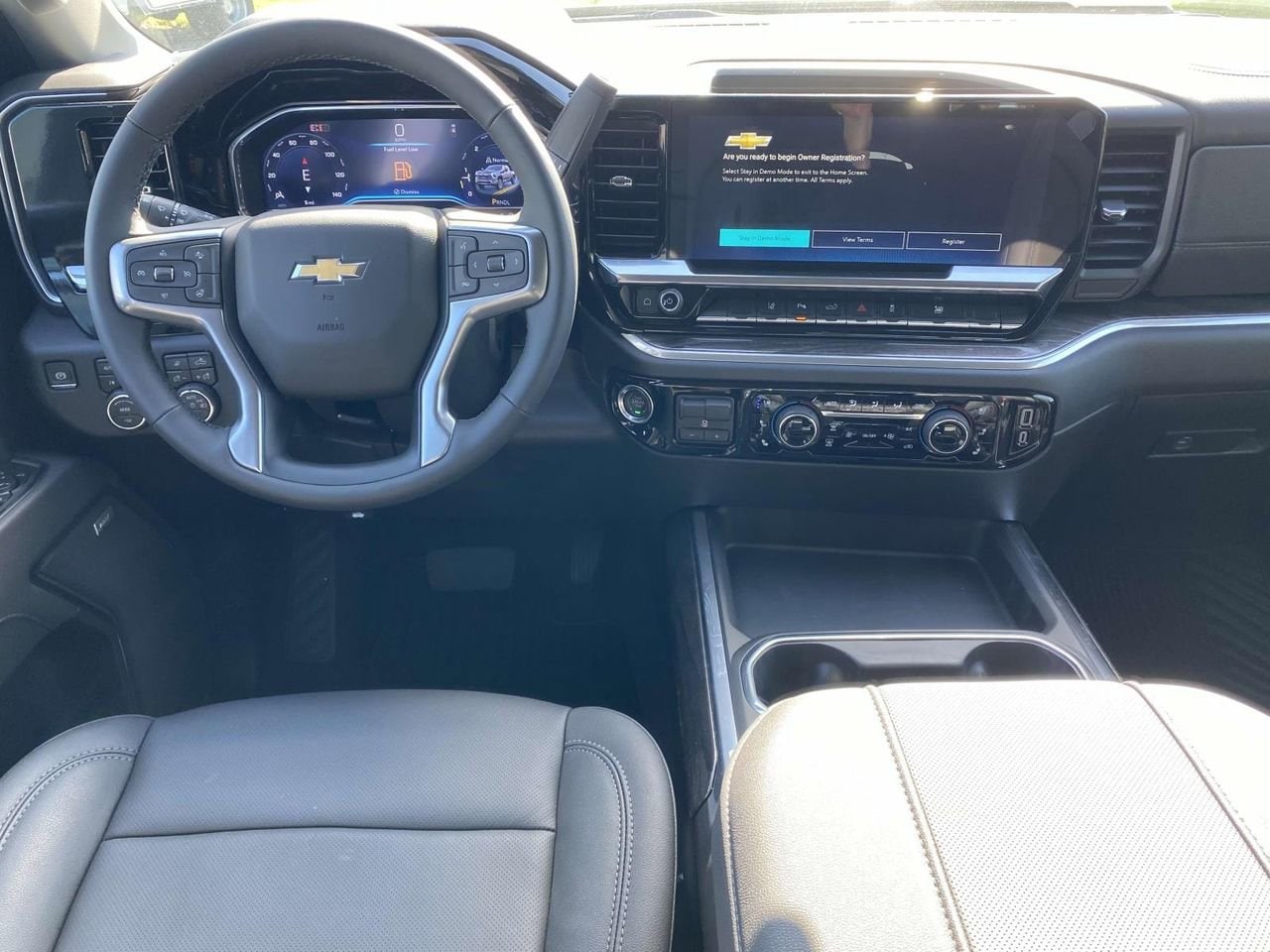 2025 Chevrolet Silverado 2500 HD LTZ - Photo 14