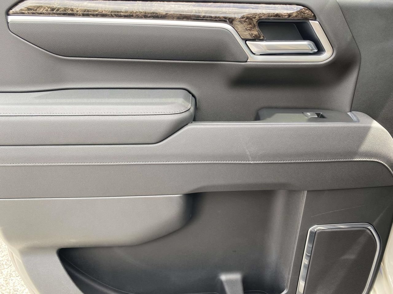 2026 Chevrolet Silverado 1500 RST - Photo 13