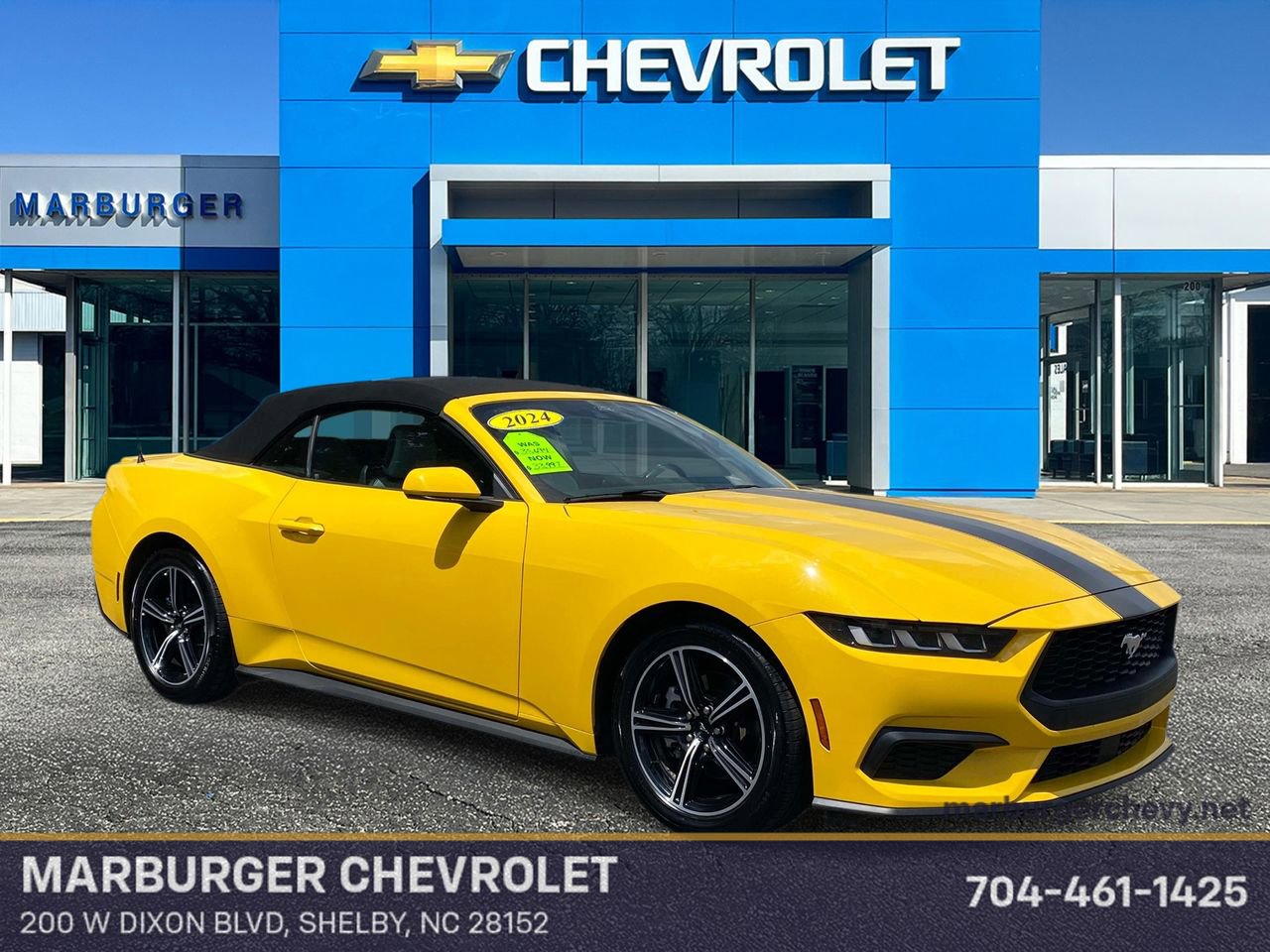2024 Ford Mustang EcoBoost Convertible's photo