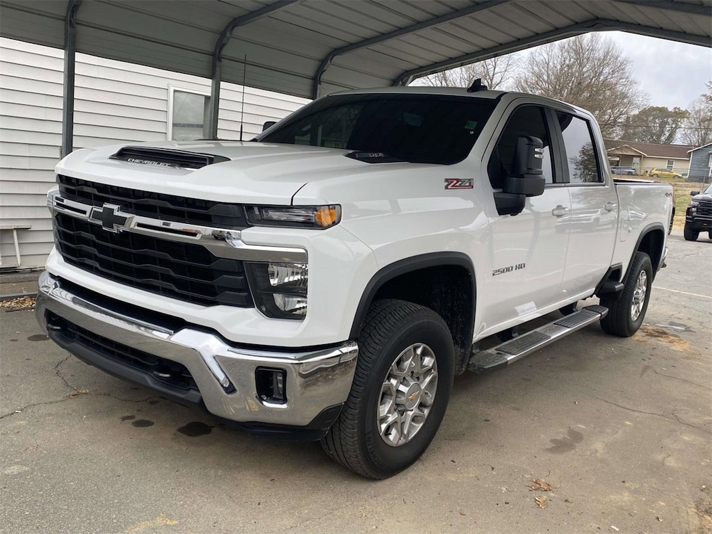 Used 2024 Chevrolet Silverado 2500 HD LT Truck