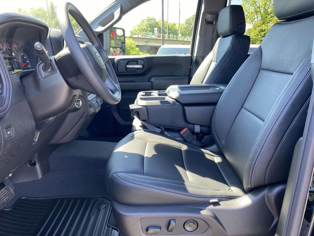 2026 Chevrolet Silverado 2500 HD Custom - Photo 14