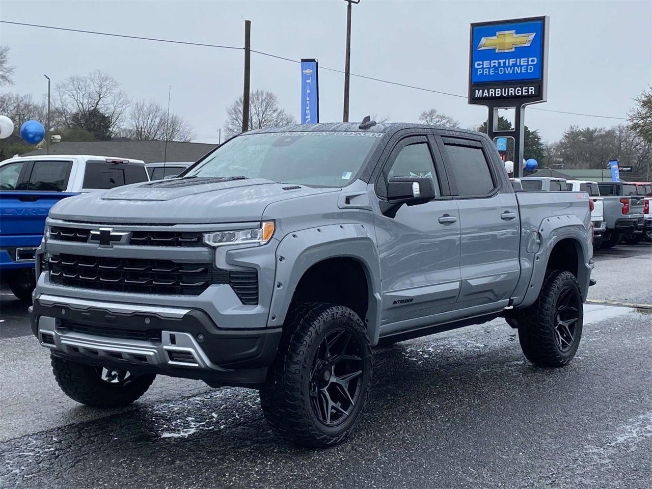 2025 Chevrolet Silverado 1500 RST photo 3