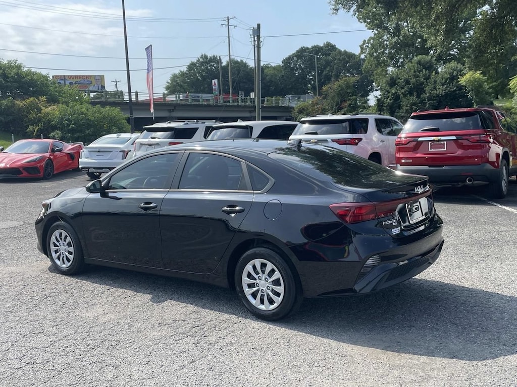 Used 2024 Kia Forte LX