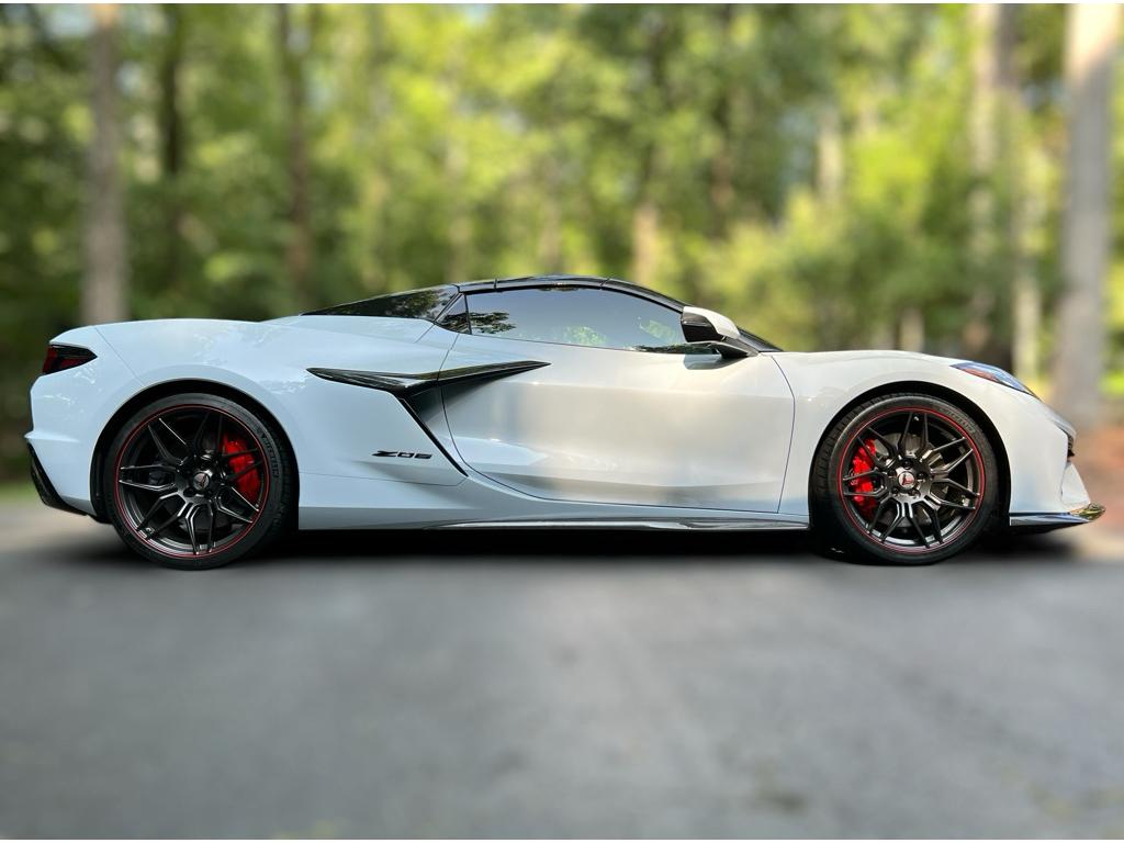 Used 2024 Chevrolet Corvette 3LZ with VIN 1G1YF3D39R5604128 for sale in Shelby, NC