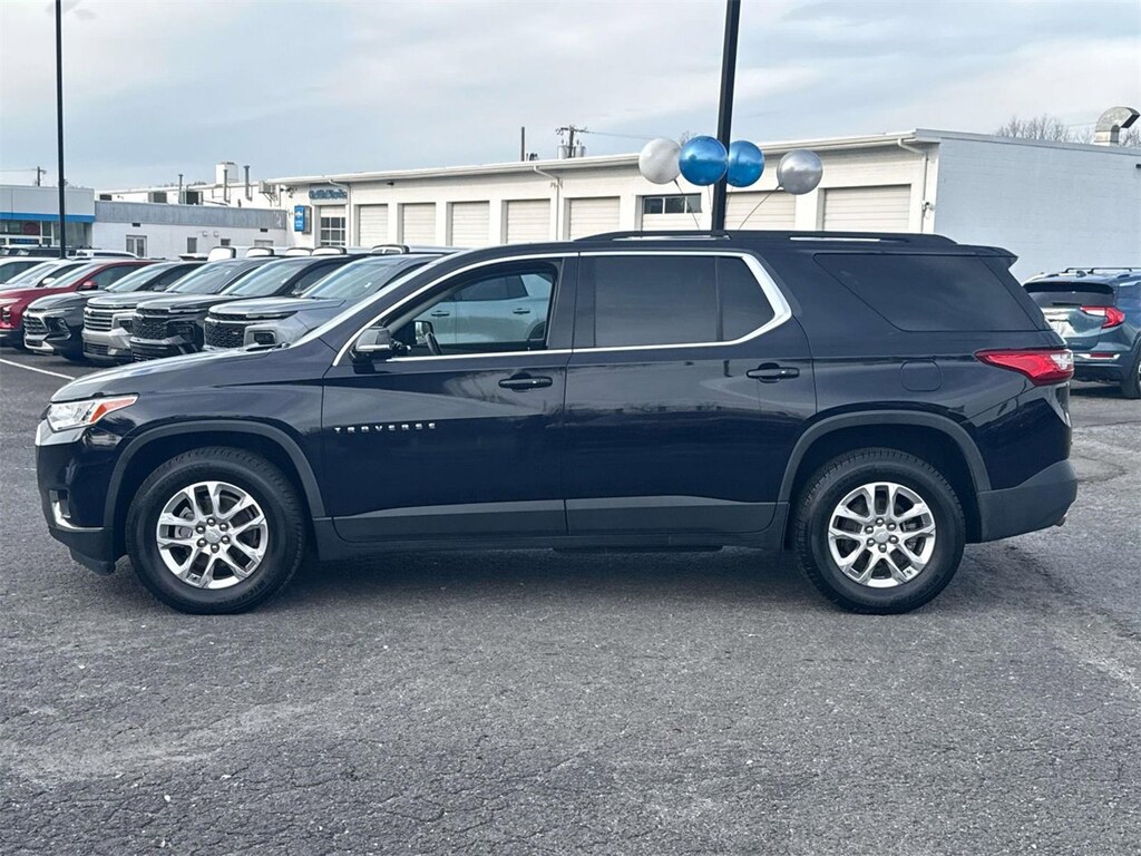 Used 2020 Chevrolet Traverse LT Cloth SUV