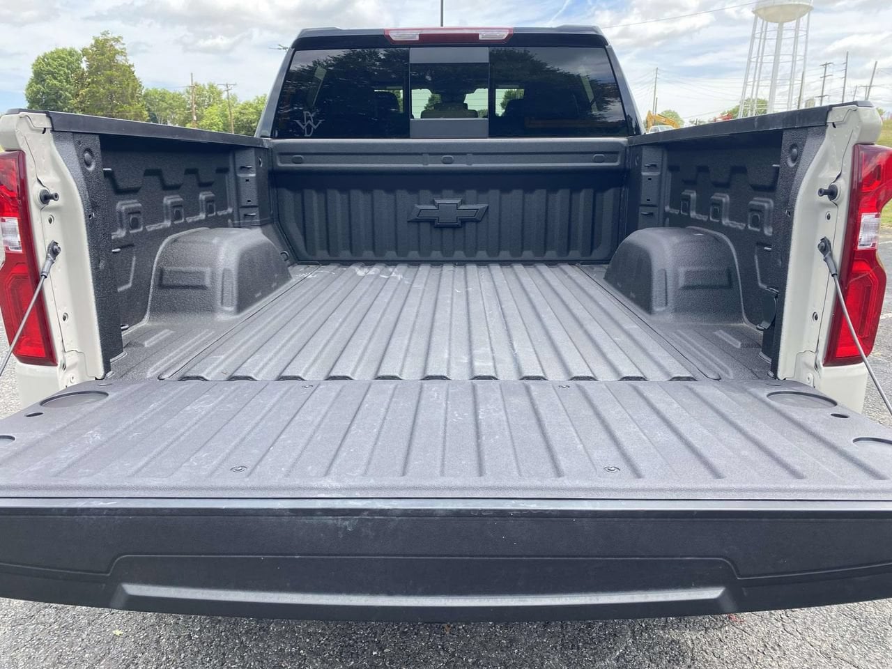 2026 Chevrolet Silverado 1500 RST - Photo 8