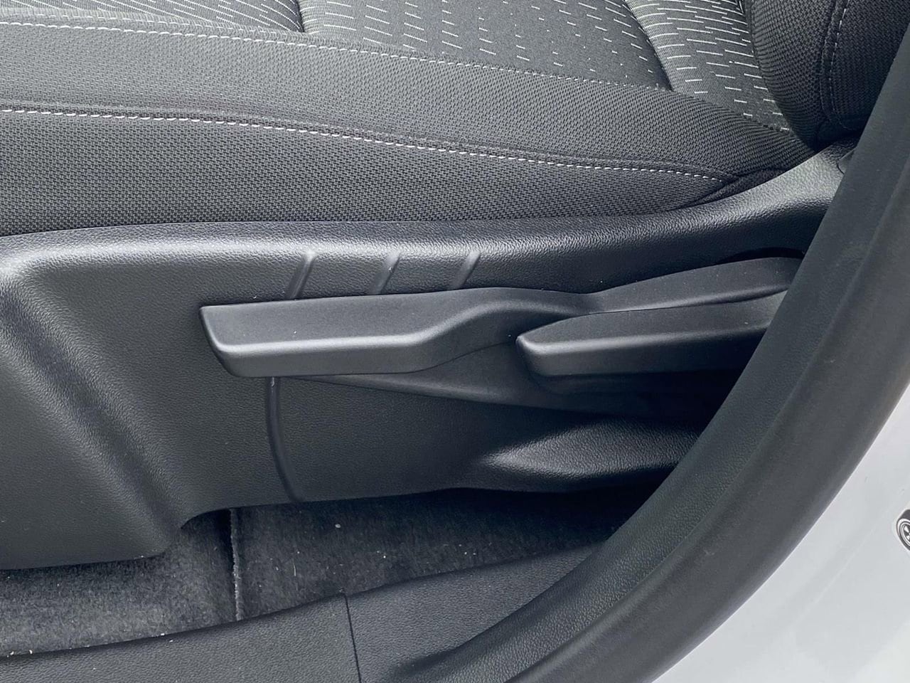 2026 Chevrolet Equinox LT - Photo 14
