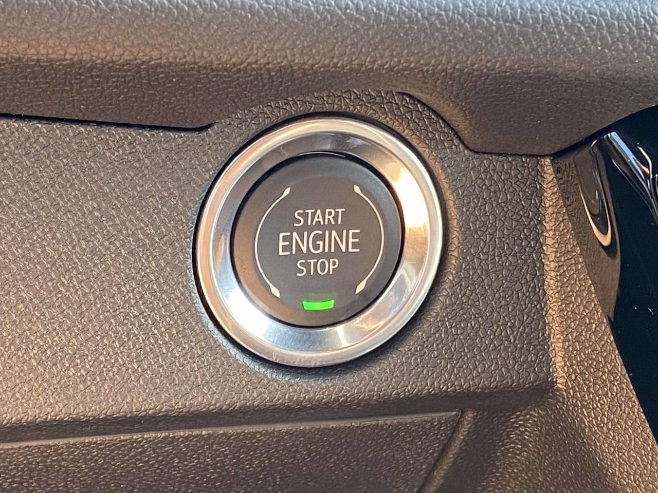 2027 Chevrolet Traverse LT - Photo 24