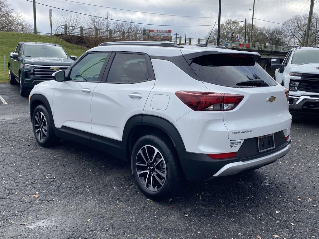 Used 2024 Chevrolet Trailblazer LT SUV