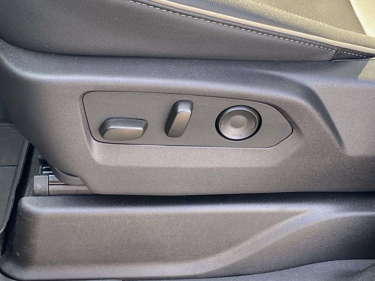 2026 Chevrolet Tahoe Premier - Photo 16