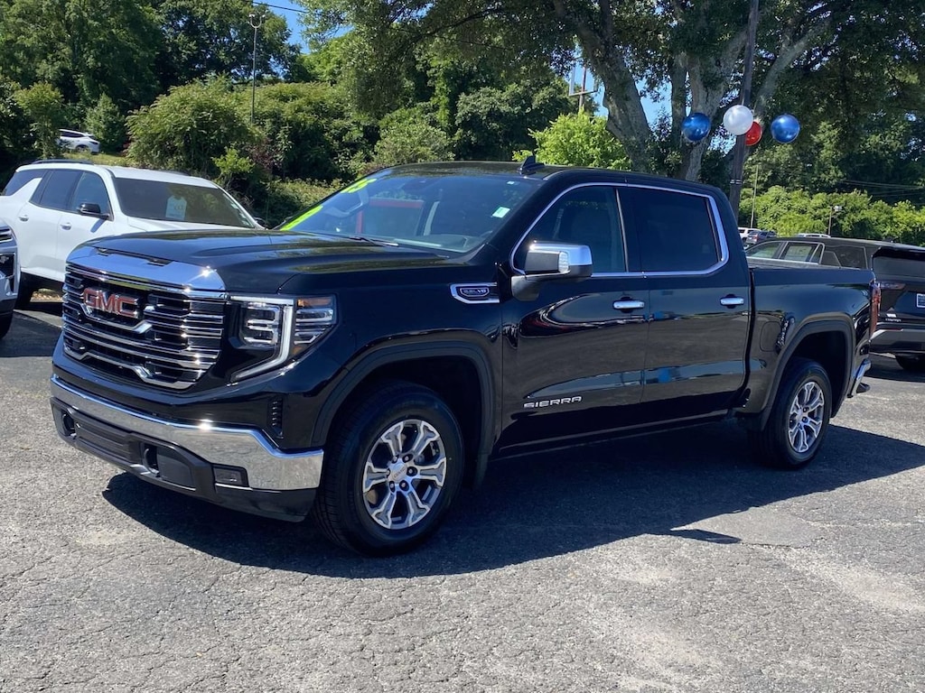 Used 2025 GMC Sierra 1500 SLT Truck