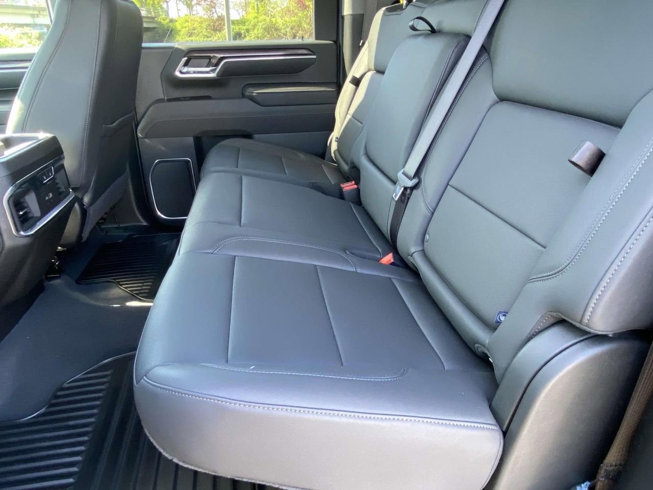 2025 Chevrolet Silverado 2500 HD LTZ - Photo 15