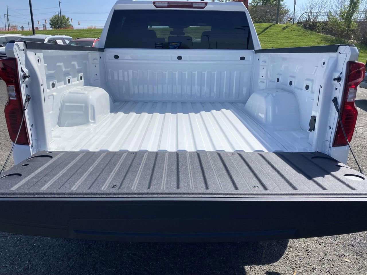 2026 Chevrolet Silverado 1500 Custom Trail Boss - Photo 8