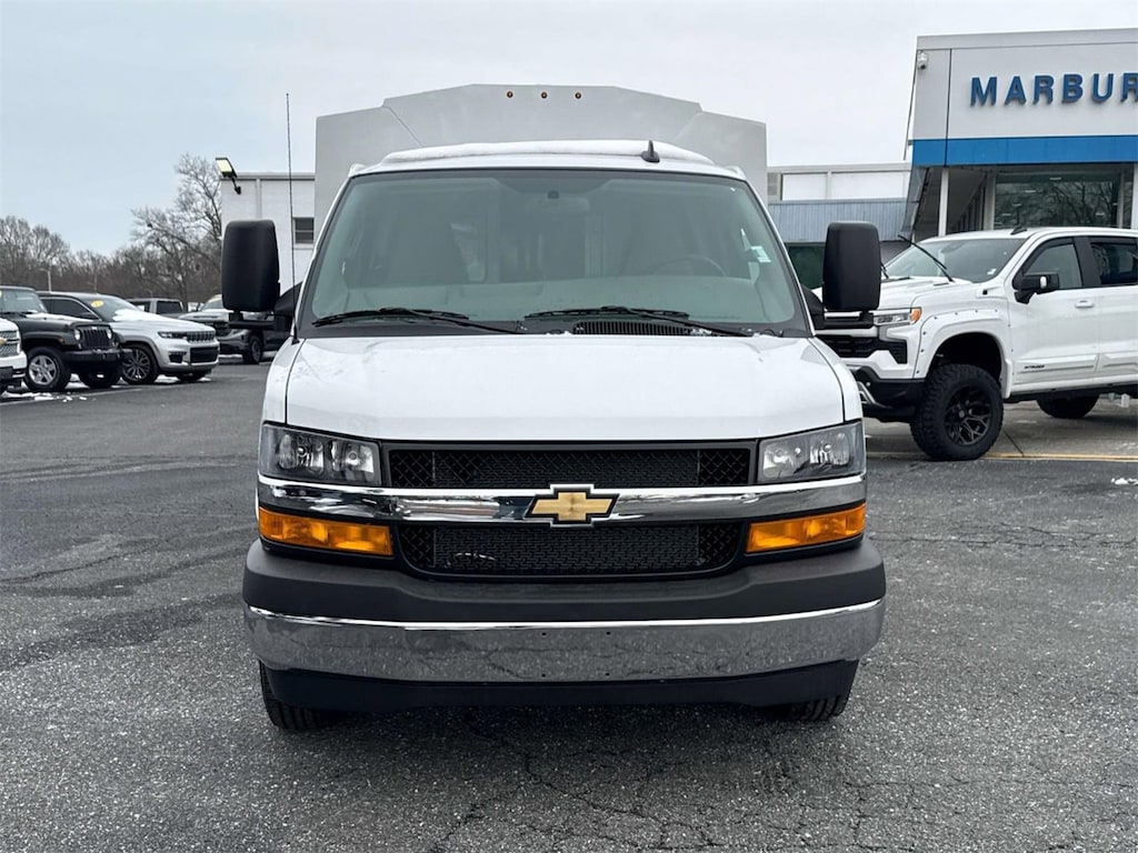 New 2025 Chevrolet Express Cutaway 3500 1WT Cutaway Van