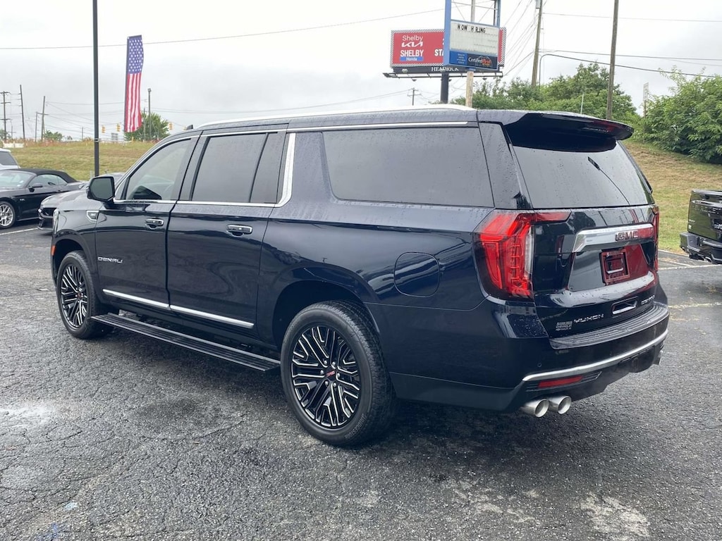 Used 2021 GMC Yukon XL Denali SUV