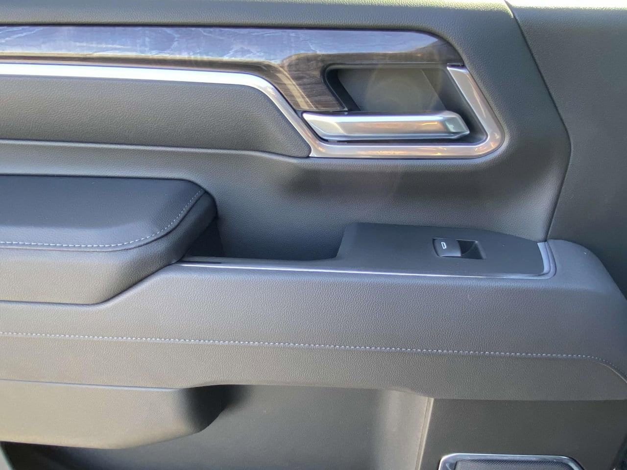 2025 Chevrolet Silverado 2500 HD LTZ - Photo 16